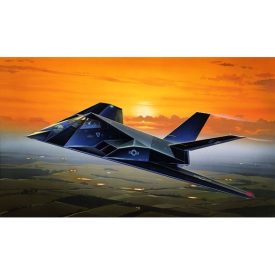 Italeri F-117A STEALTH NIGHTHAWK makett