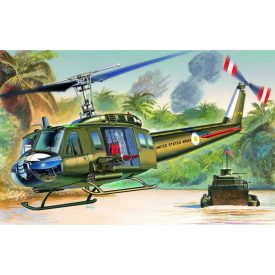 Italeri UH-1D Slick makett