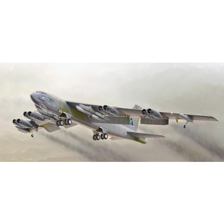 Italeri Boeing B-52 Stratofortress makett