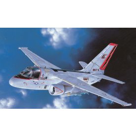 Italeri S-3A/B VIKING makett