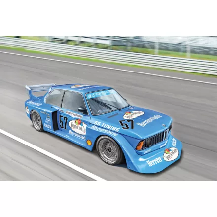 Italeri BMW 320 Group 5 makett