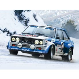 Italeri FIAT 131 Abarth Rally makett