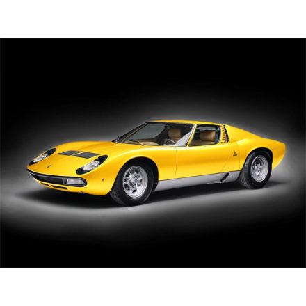 Italeri Lamborghini Miura makett