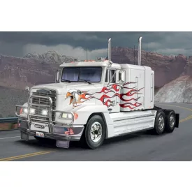 Italeri FREIGHTLINER FLD 120 SPECIAL makett