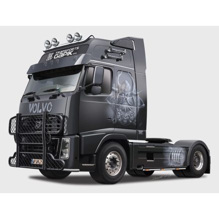 Italeri VOLVO FH16 XXL "VIKING" makett
