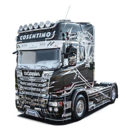 Italeri Scania R730 Streamline makett