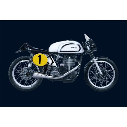Italeri Norton Manx 1951 500cc makett