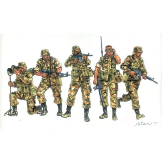 Italeri US Infantry 90s - 50 figures
