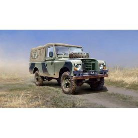 Italeri Land Rover 109 LWB makett