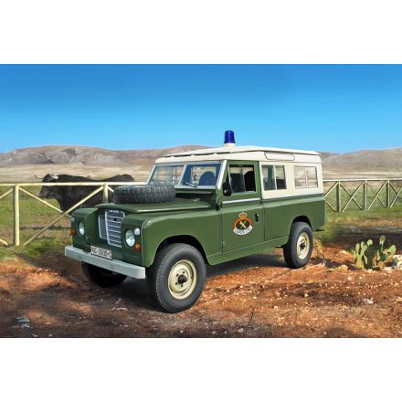 Italeri LAND ROVER SERIES III 109 "Guardia Civil" makett