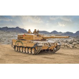 Italeri LEOPARD 2A4 makett