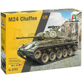 Italeri M24 Chaffee makett