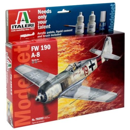 Italeri Model Set FW-190 A-8 makett