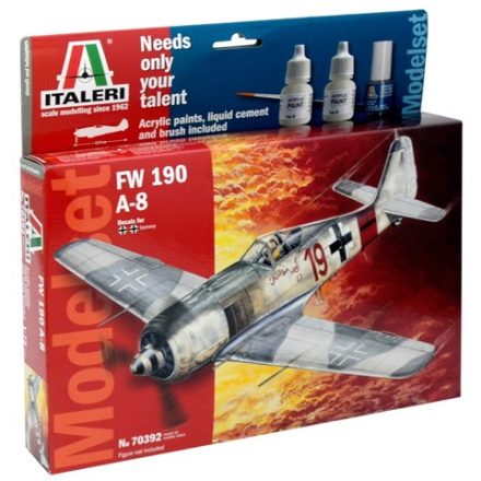 Italeri Model Set FW-190 A-8 makett