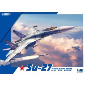   Great Wall Hobby Su-27 "Flanker-B" Heavy Fighter makett