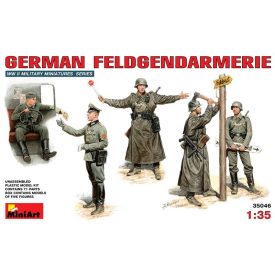 MiniArt Deutsche Feldgendarmerie
