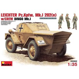   MiniArt Leichter PzKpfWg Mk. I 202 with Crew Dingo Mk. I makett