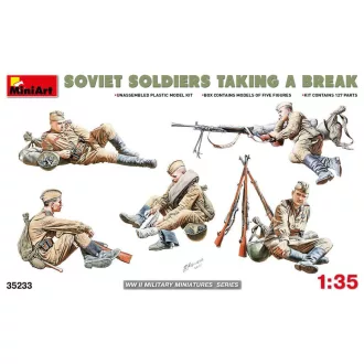   MiniArt - Soviet Soldiers Taking a Break 1:35 figura készlet