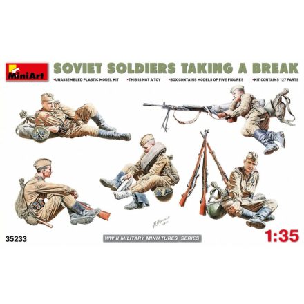 MiniArt Soviet Soldiers Taking a Break