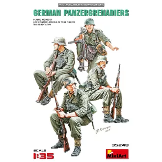 MiniArt - German Panzergrenadiers 1:35 harci jármű makett