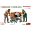 MiniArt - WORKERS WITH CONCRETE MIXER 1:35 figura készlet
