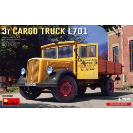 MiniArt 3t Cargo Truck L701 makett