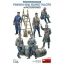 MiniArt Finnish and Soviet WWII Pilots with Accessories (6 Figures) makett