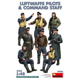 MiniArt Luftwaffe Pilots & Command Staff makett