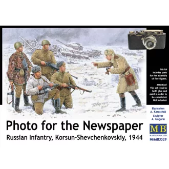   Master Box Russische Infanterie Korsun 1944 Photo for the Newspaper figura készlet