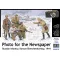 Master Box Russische Infanterie Korsun 1944 Photo for the Newspaper figura készlet