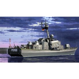 Mirage Hiddensee - Tarantul I Klasse makett