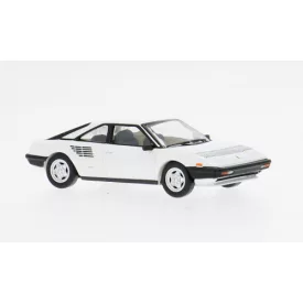 Premium ClassiXXs FERRARI MONDIAL 1980