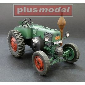 Plus Model Lanz Bulldog 30 HP makett