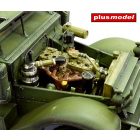 Plus Model U.S. Troop Carrier Halftrack – engine set