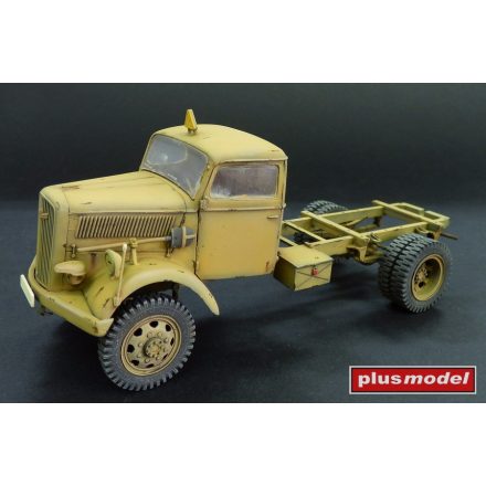 Plus Model Starting Unit, Germany WWII (Italeri)