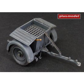   Plus Model Ammunition trolley Sd.Anh.32 for Sd.Kfz 252 makett