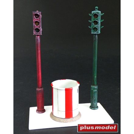 Plus Model Traffic lights