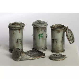Plus Model Dustbin