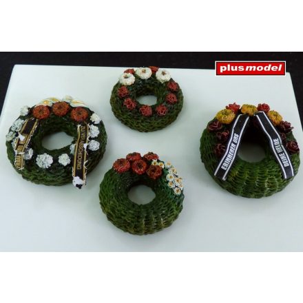 Plus Model Funeral wreaths with ribbons makett