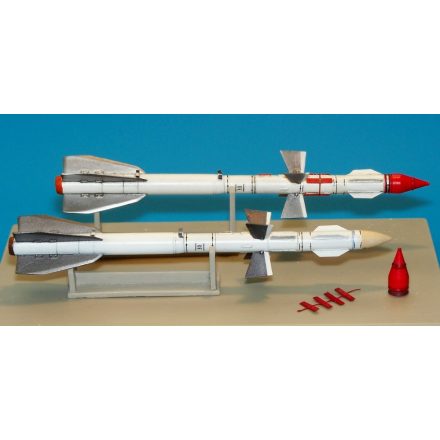 Plus Model Russian missile R-27ER AA-10 Alamo-C