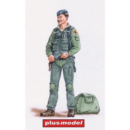 Plus Model Pilot F-105 makett