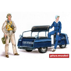 Plus Model U.S. Scooter with crew makett