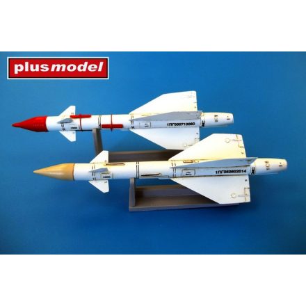 Plus Model Missile R-98R AA-3B Anab