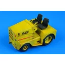 Aerobonus UNITED TRACTOR GC-340/SM340 tow tractor dioráma kiegészítő