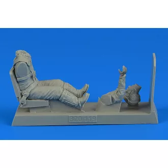   Aerobonus German Luftwaffe Pilot w.seat for Me262A for Trum/Rev/Has figura