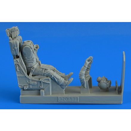 Aerobonus Modern German Luftwaffe Fighter Pilot with ejection seat for Lockheed F-104G/S Starfighter (M.B. GQ-7A ejection seat) (Italeri)
