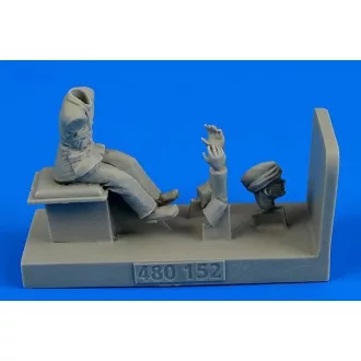 Aerobonus WWII RAF Driver for Albion Fueller