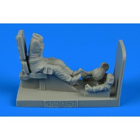 Aerobonus Modern British Army Driver for BAE Warrior