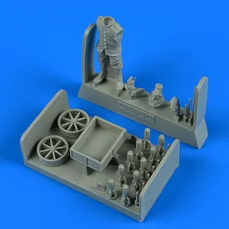 Aerobonus German WWI Aircraft Armourer with ammunition cart