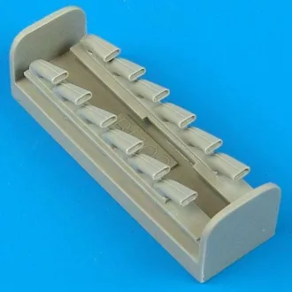   Quickboost Bf 109G/K exhaust for Hasegawa kit műgyanta repülő kiegészítő